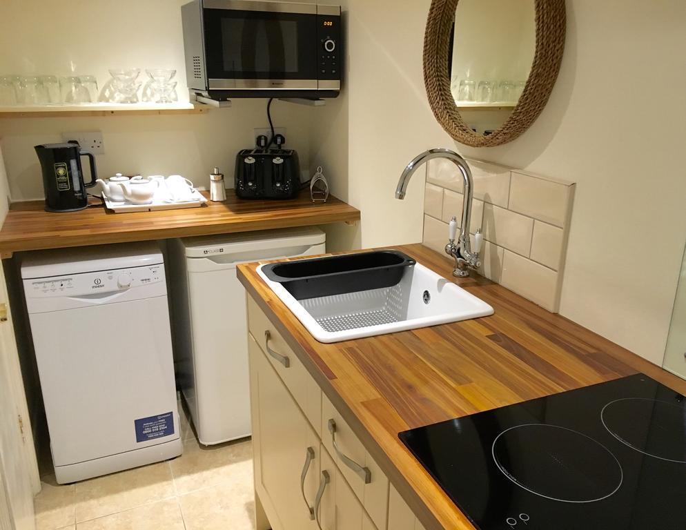 Pier View Self Catering Luxury Apartments เซาเทนด์ ออน ซี ภายนอก รูปภาพ