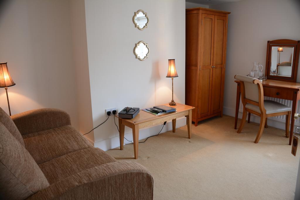 Pier View Self Catering Luxury Apartments เซาเทนด์ ออน ซี ภายนอก รูปภาพ